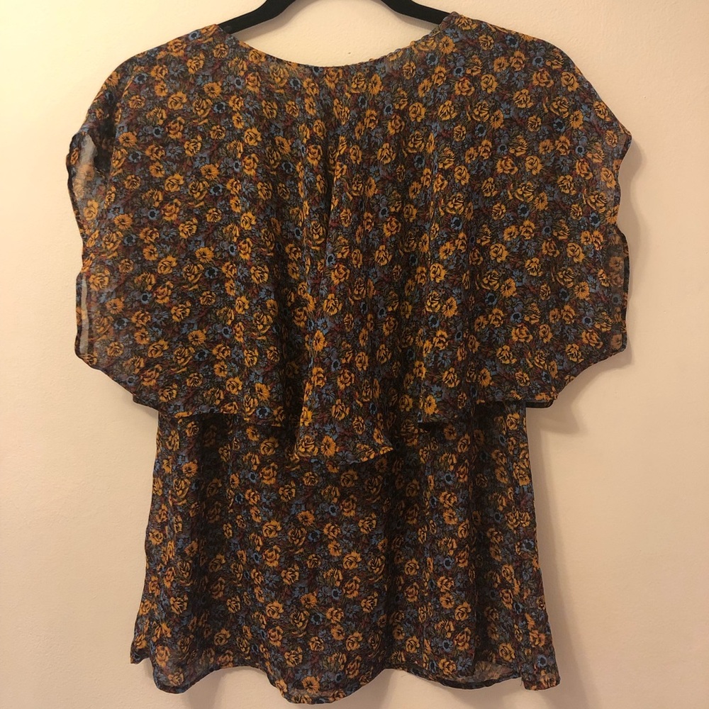 Forever 21 Floral Print Top